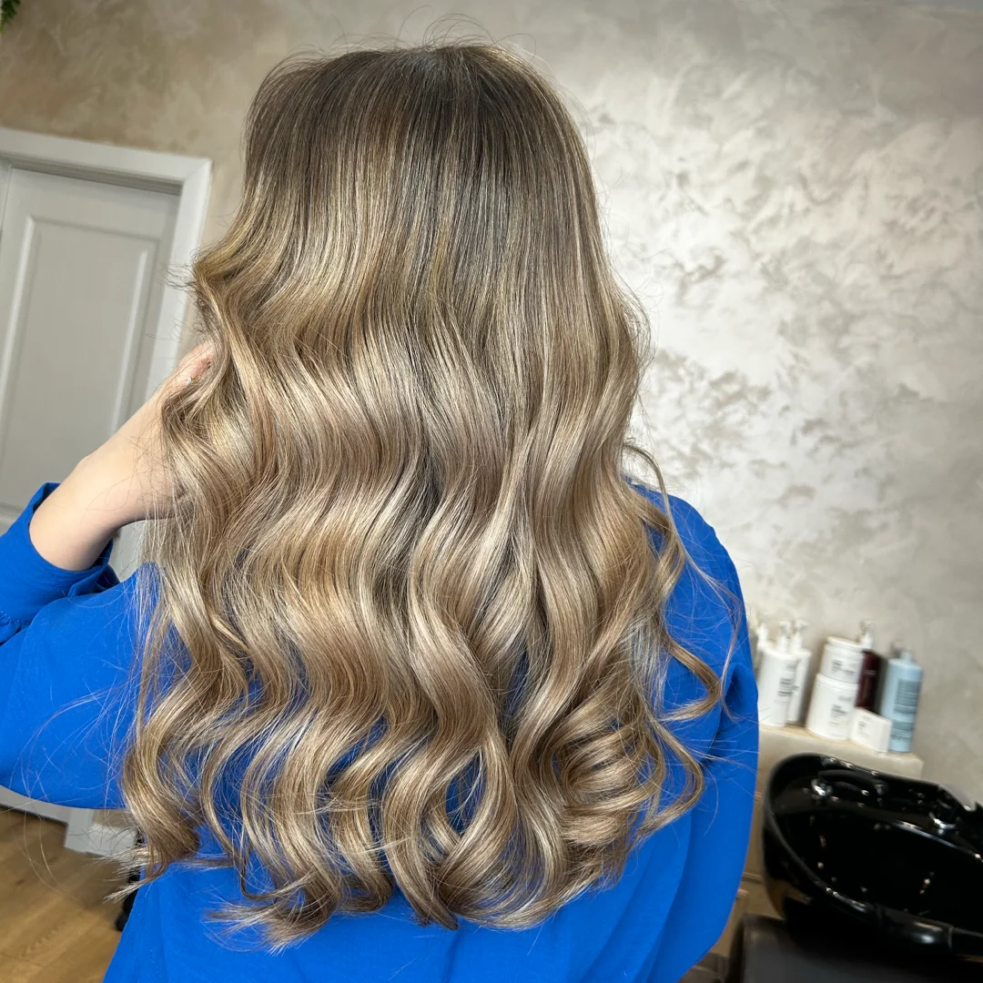 Imagine de prezentare pentru Divino Hair Studio