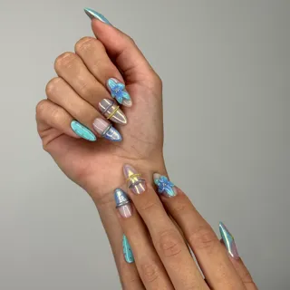 🦋