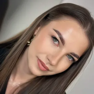     Confidence starts with your brows 🌝