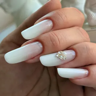 Slim nails 🤍✨