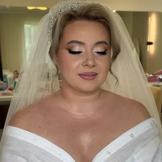 bride 🤍