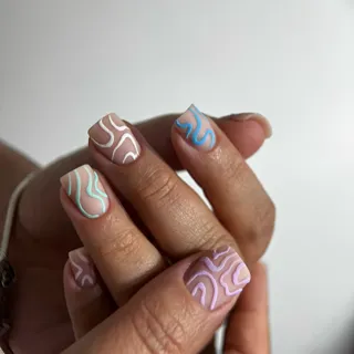 vara inca nu s a terminat🥰