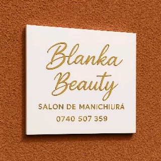 Blanka Beauty Salon de manichiură 